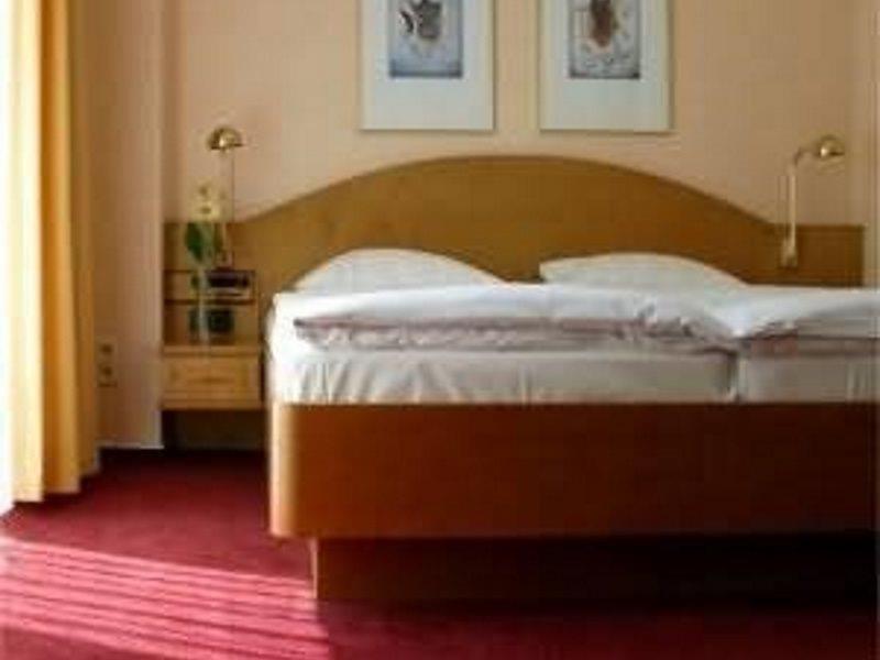 Hotel Kurfuerstendamm Am Adenauerplatz Berlin Eksteriør bilde